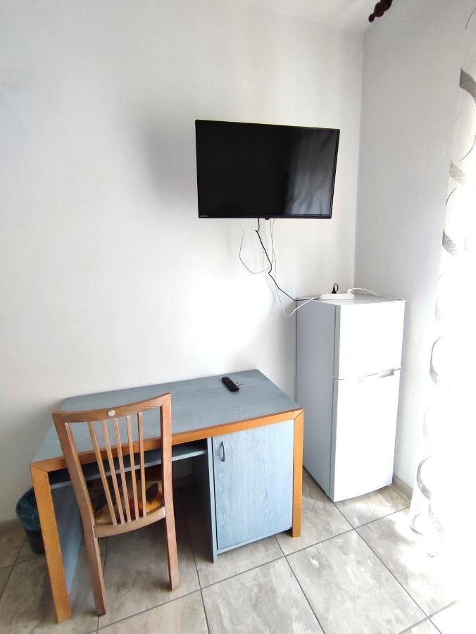 Easy Stay Verona Rooms Exterior photo